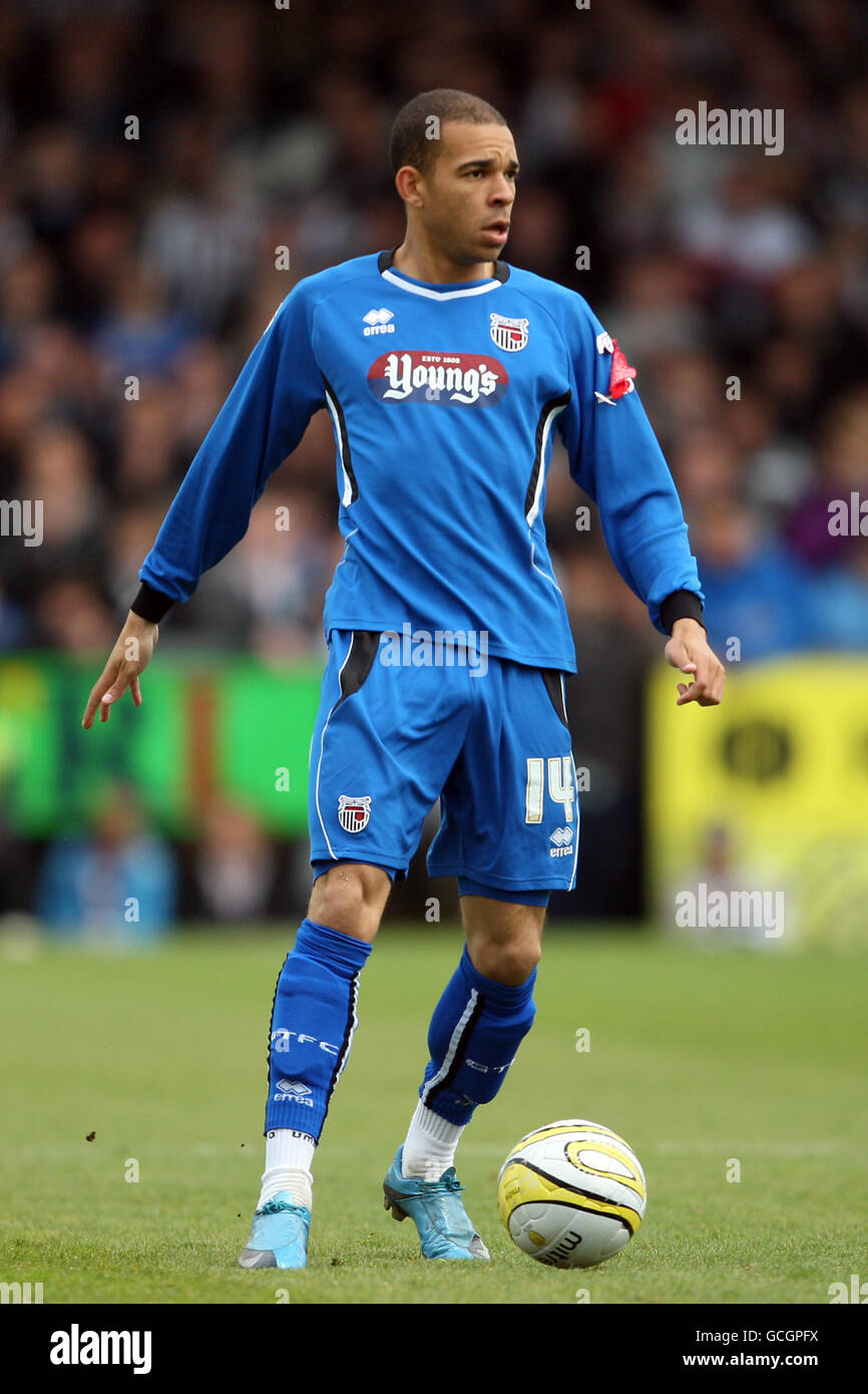 Calcio - Coca-Cola Football League Two - Burton Albion / Grimsby Town - Pirelli Stadium. Peter Bore, Grimsby Town Foto Stock