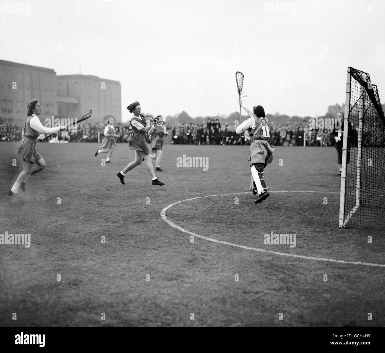 Lacrosse - Donne in Inghilterra e Stati Uniti d'America, Park Royal Foto Stock