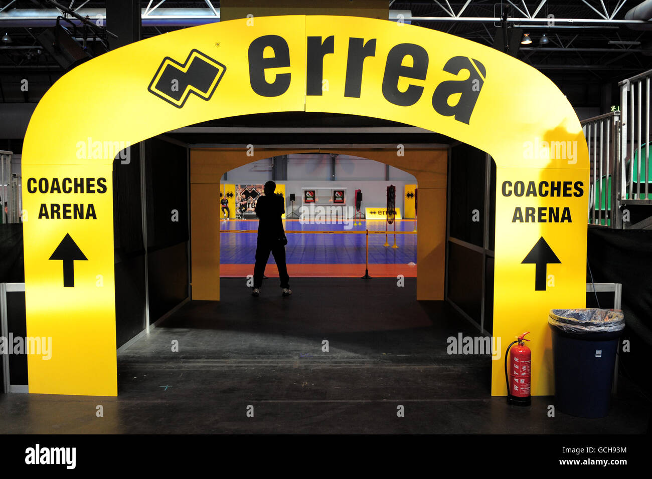 Vista generale dell'ingresso all'Errea Coaches Arena A Grass Roots Football Live Foto Stock