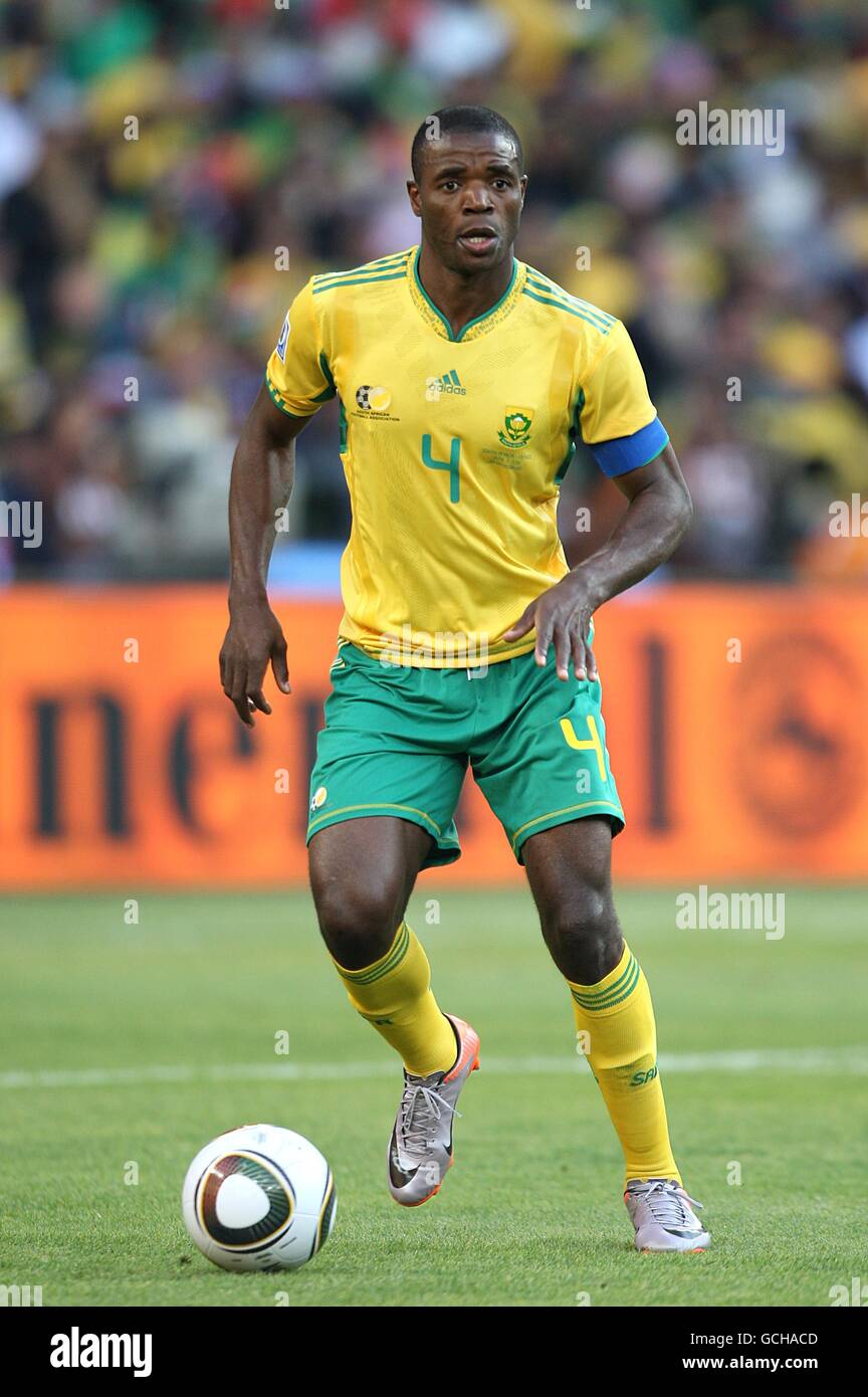Calcio - Coppa del mondo FIFA Sud Africa 2010 - Gruppo A - Sud Africa v Messico - Stadio della Città di Calcio. Aaron Mokoena, Sudafrica Foto Stock