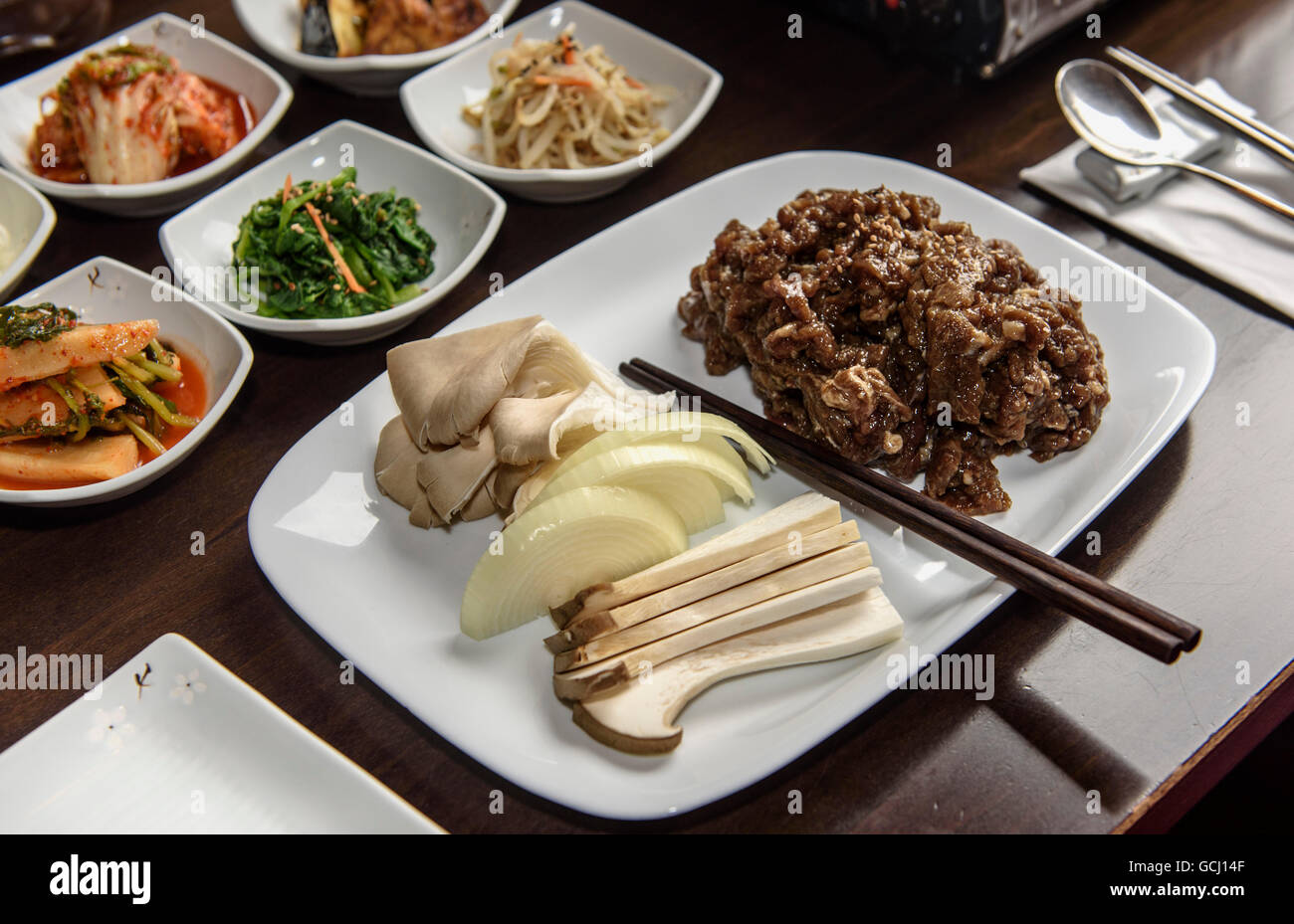 Bulgogi-carne alla brace, il ristorante Coreano Han Mi, Rentzelstr. 36, Amburgo, Germania Foto Stock