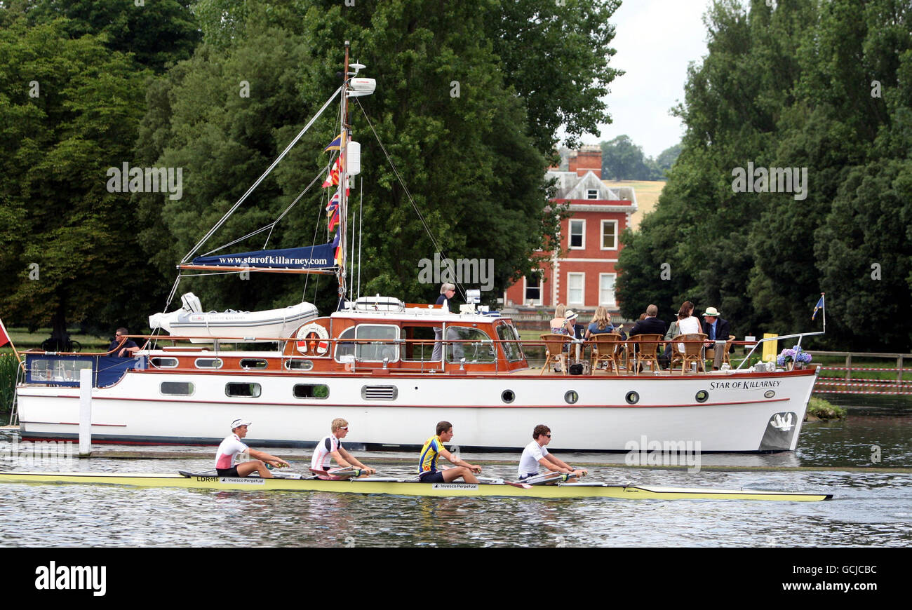 Il primo giorno dell'annuale regata Henley Royal a Henley-on-Thames, Oxford. Foto Stock