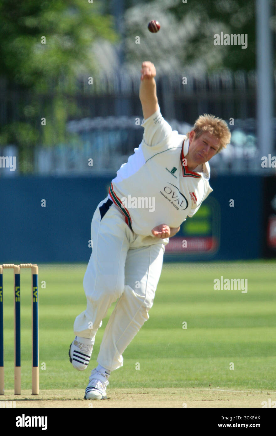 Cricket - Liverpool Victoria County Championship - Divisione due - giorno uno - Gloucestershire v Leicestershire - County Ground. Matthew Hoggard, Leicestershire Foto Stock