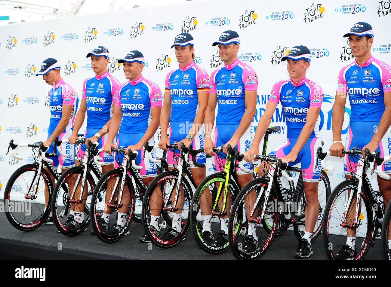 Ciclismo - Tour de France 2010 - Anteprima giorno. La linea di team Lampre-Farnese Foto Stock