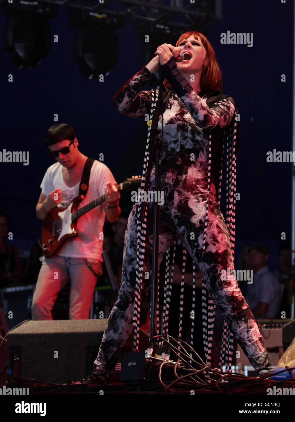 V Festival 2010 - Chelmsford. Kate Nash si esibisce nella Nissan Juke Arena, durante il V Festival all'Hylands Park di Chelmsford, Essex. Foto Stock