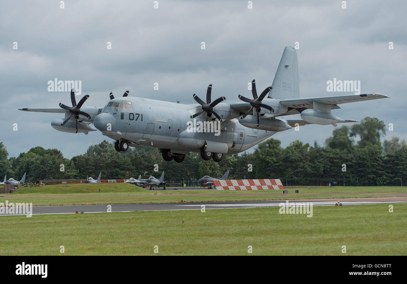 US Marine Corps Lockheed Martin KC-130J Hercules al 2016 Royal International Air Tattoo, RAF Fairford, nel Gloucestershire. Foto Stock