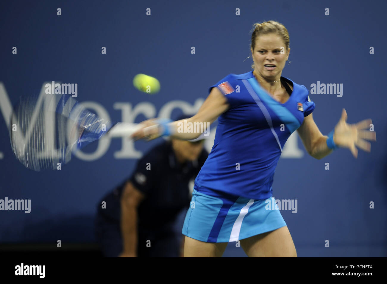 Il belga Kim Clijsters in azione durante il nove° giorno degli US Open, a Flushing Meadows, New York, USA. Foto Stock