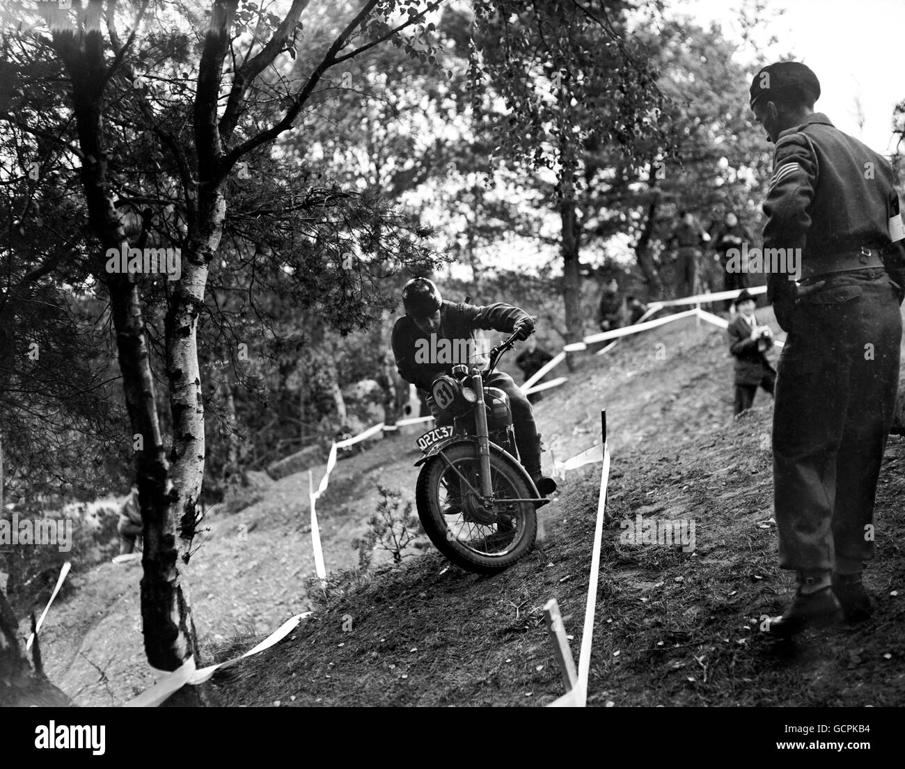Il motociclismo - Esercito prove del campionato - Esercito Britannico v Esercito Svedese - Blackdown Foto Stock