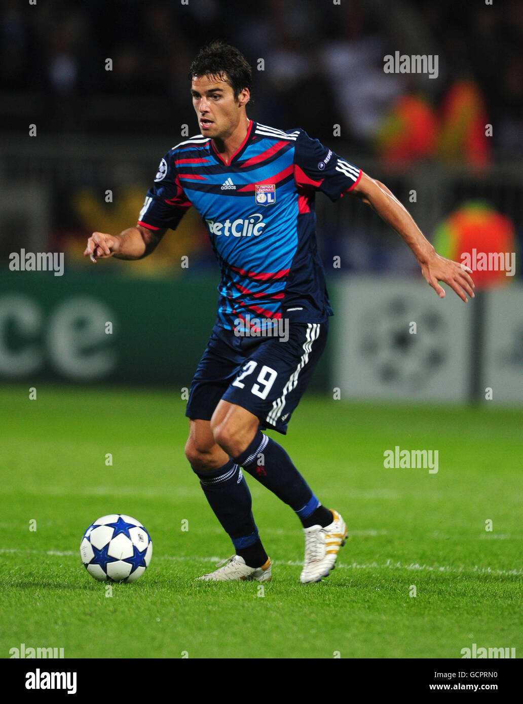 Soccer - UEFA Champions League - Gruppo B - Olympique Lyonnais v FC Schalke 04 - Stade de Gerland Foto Stock
