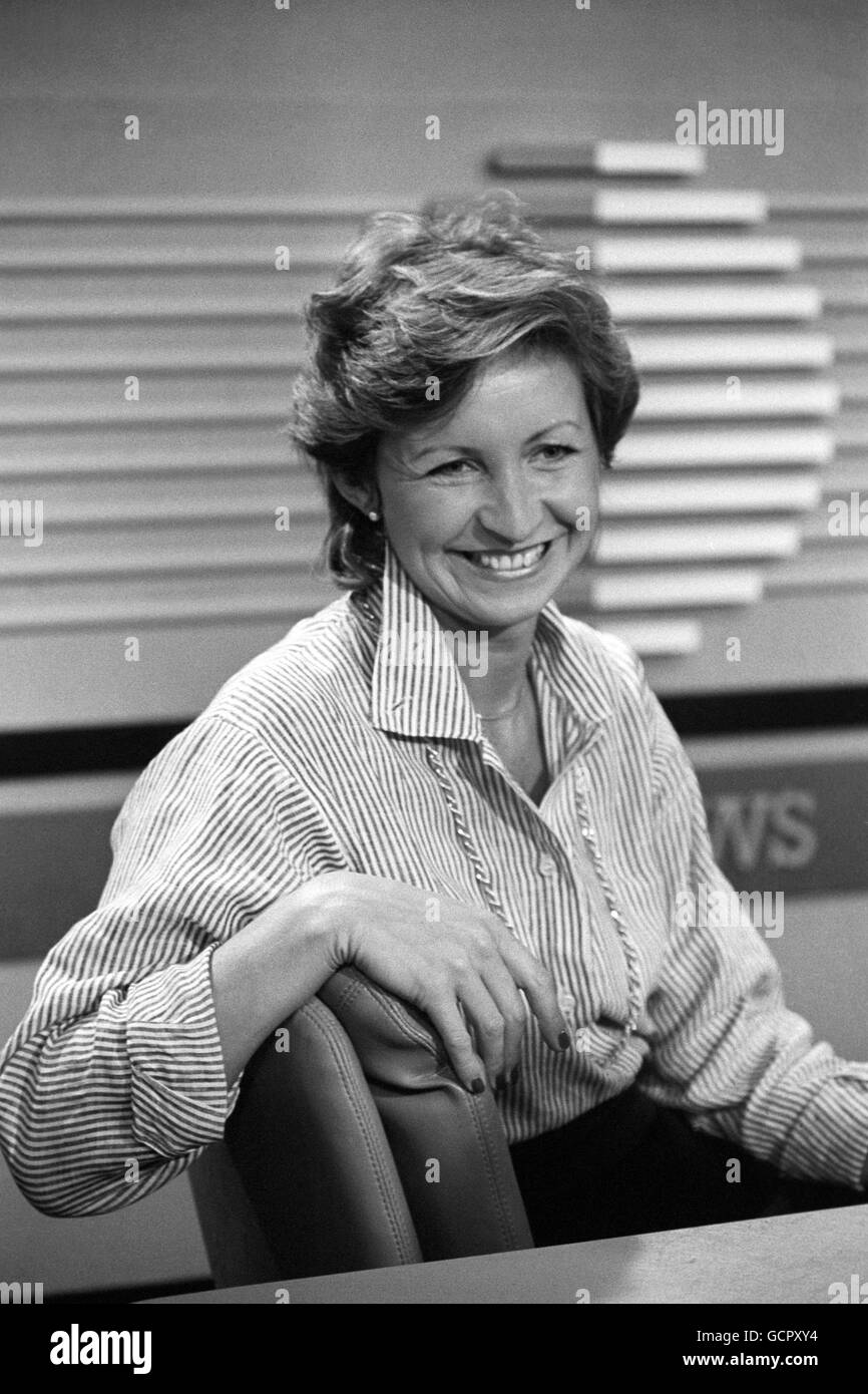 La presentatrice televisiva sue Lawley prima di fare il suo debutto BBC1 Nine o'Clock News. Foto Stock