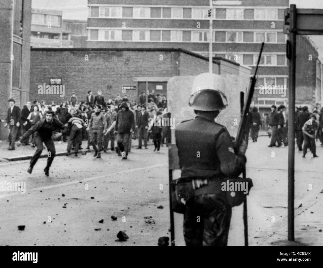 Politica - Belfast sommosse - Cascate Inferiori Road Foto Stock