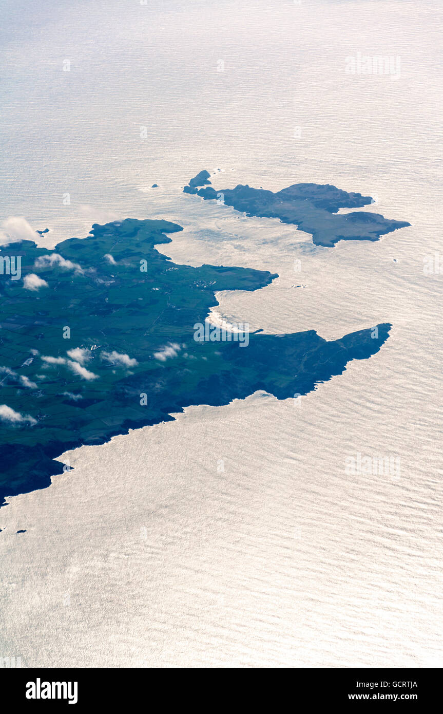 Vista aerea di Ramsey Island, in gallese Ynys Dewi, in Pembrokeshire, St Brides Bay, Wales, Regno Unito Foto Stock