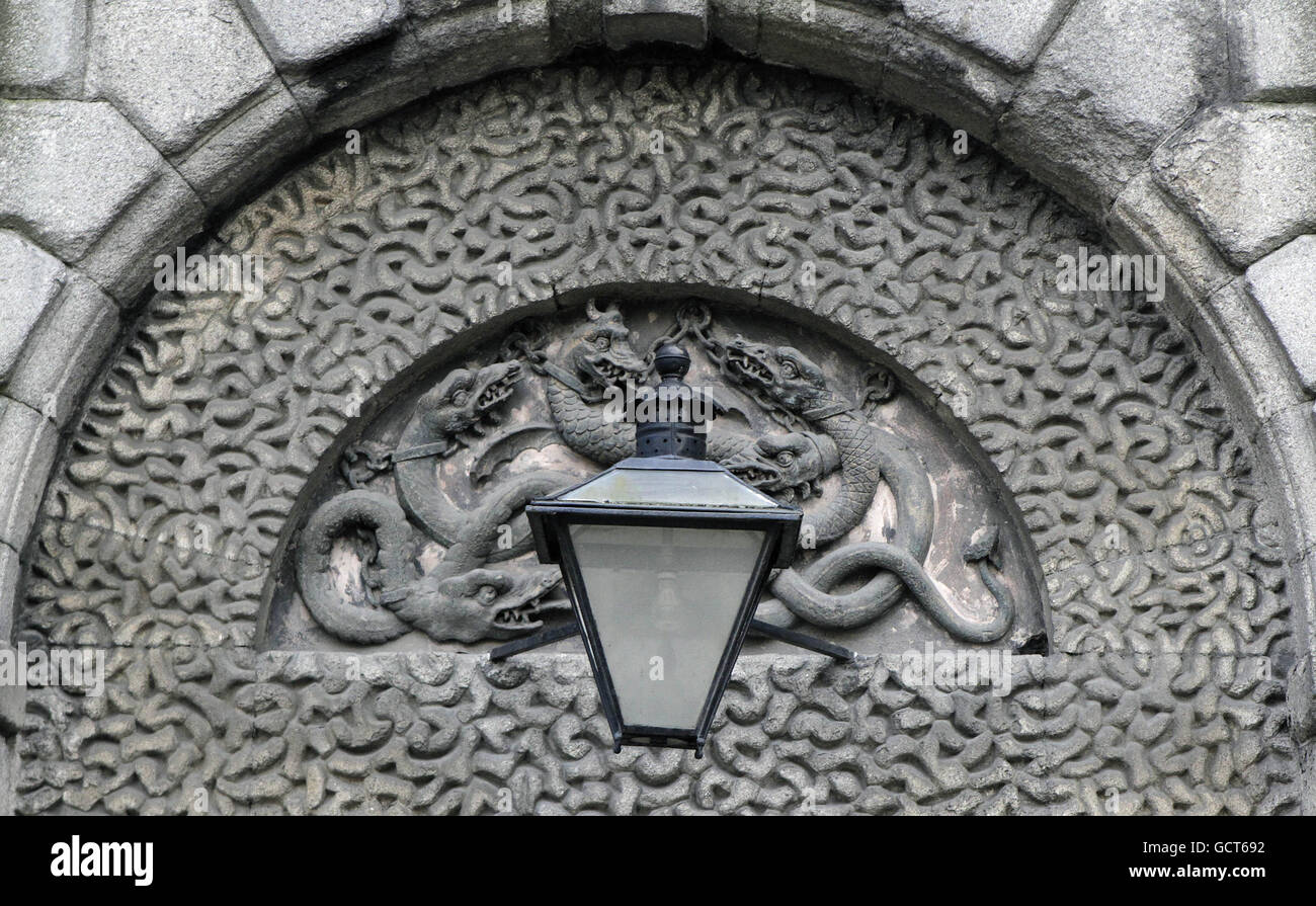 Una vista dell'ingresso alla prigione di Kilmainham a Dublino, dove oggi i volontari che l'hanno salvata e restaurata hanno affermato di essere negati del diritto di commemorare il 50° anniversario dell'inizio del loro lavoro. Foto Stock