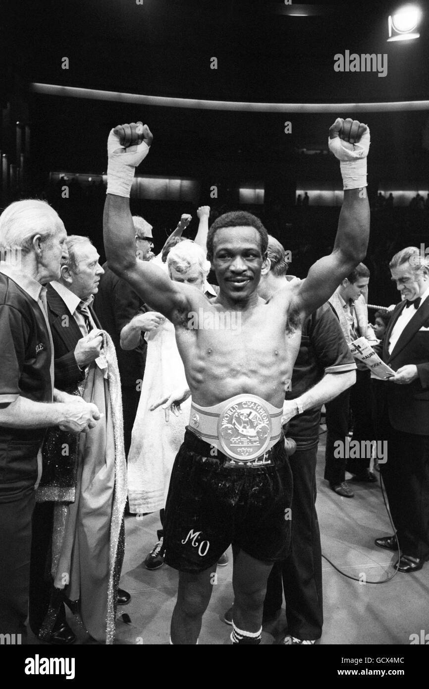 Boxing - WBC Light Middleweight Title - Maurice speranza v Rocky Mattioli - Conference Center, Wembley Foto Stock
