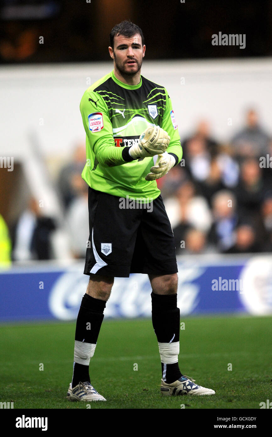 Calcio - Npower Football League Championship - Queens Park Rangers / Preston North End - Loftus Road. Andy Lonergan, portiere di Preston North End. Foto Stock