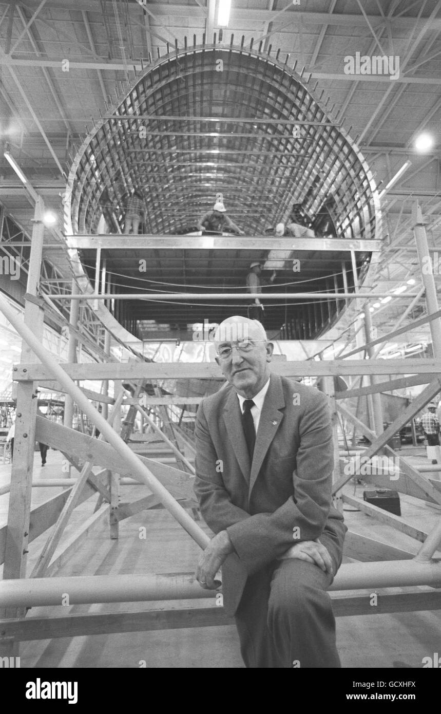 William M. Allen (indossando occhiali), CEO di aereo Boeing Company Foto Stock