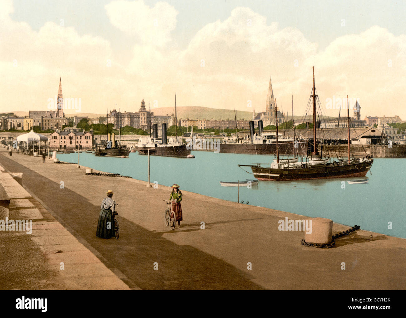 Il porto, Kingstown. County Dublin, Irlanda, circa 1900 Foto Stock