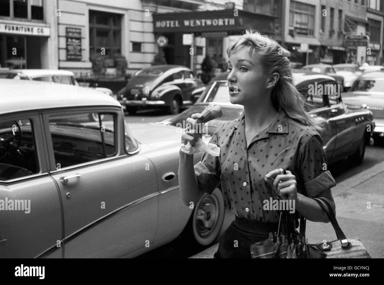 L'attrice Susan Oliver. Oliver della carriera non aveva ancora preso il largo; uno dei suoi più memorabili è venuto in 1965, quando ha suonato "Vienna Foto Stock