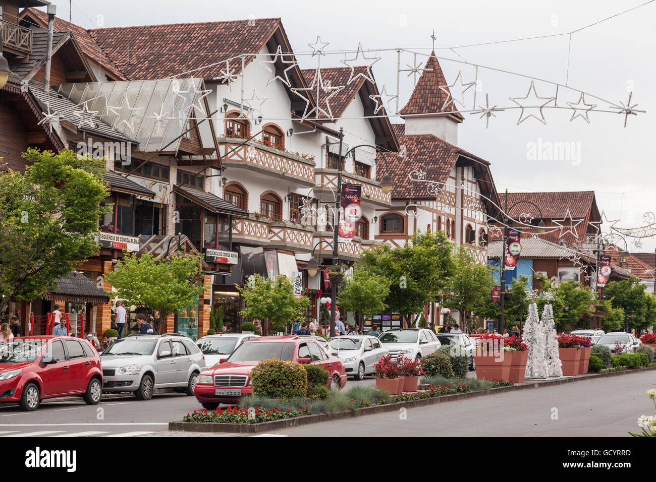 La metà del legname edifici tipici Gramado Brasile Foto Stock