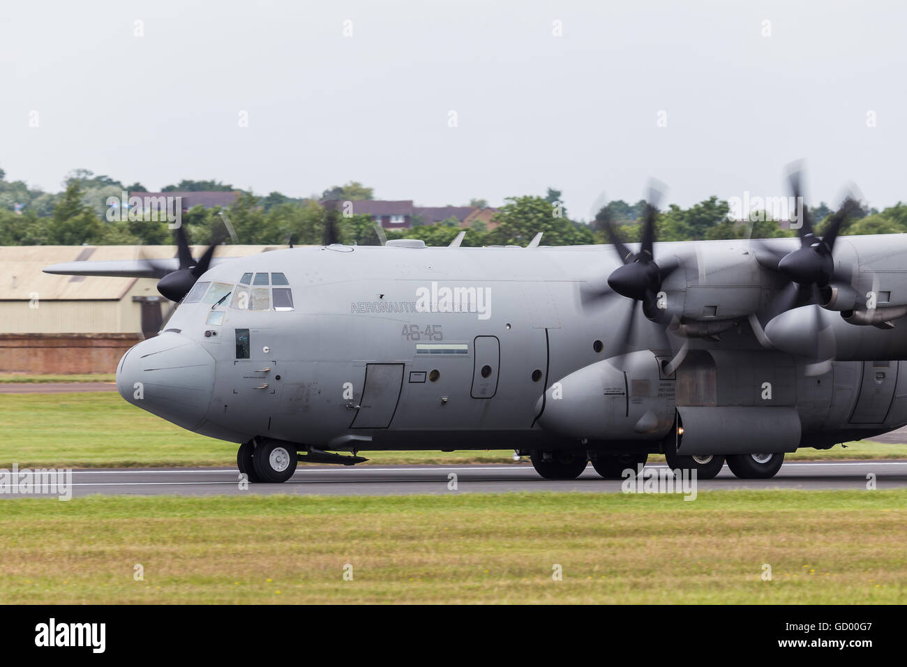 Forza Aerea Italiana Super Hercules sbarco raffigurato all'2016 Royal International Air Tattoo. Foto Stock