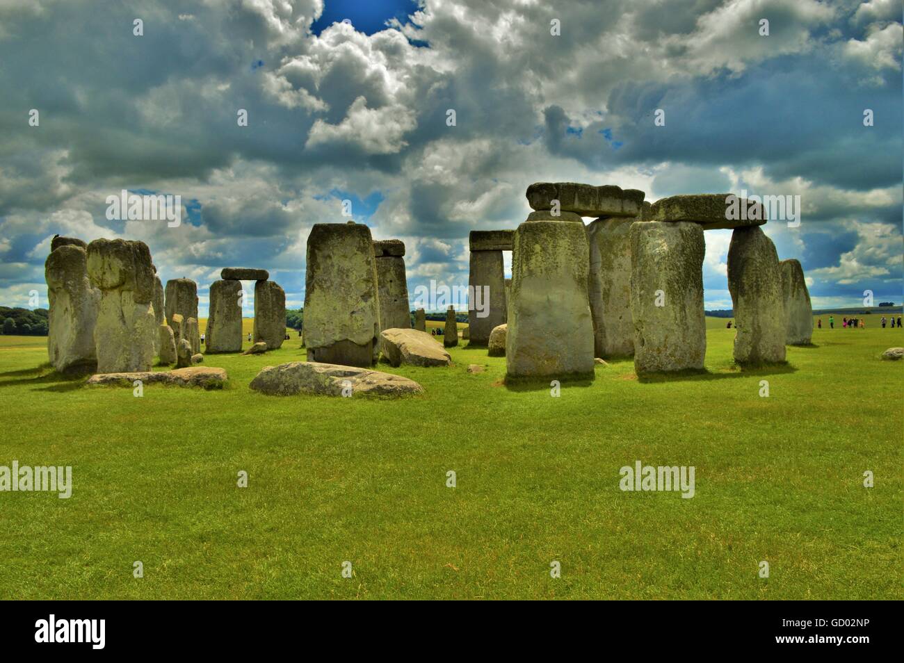 Stonehenge contro le nubi Foto Stock