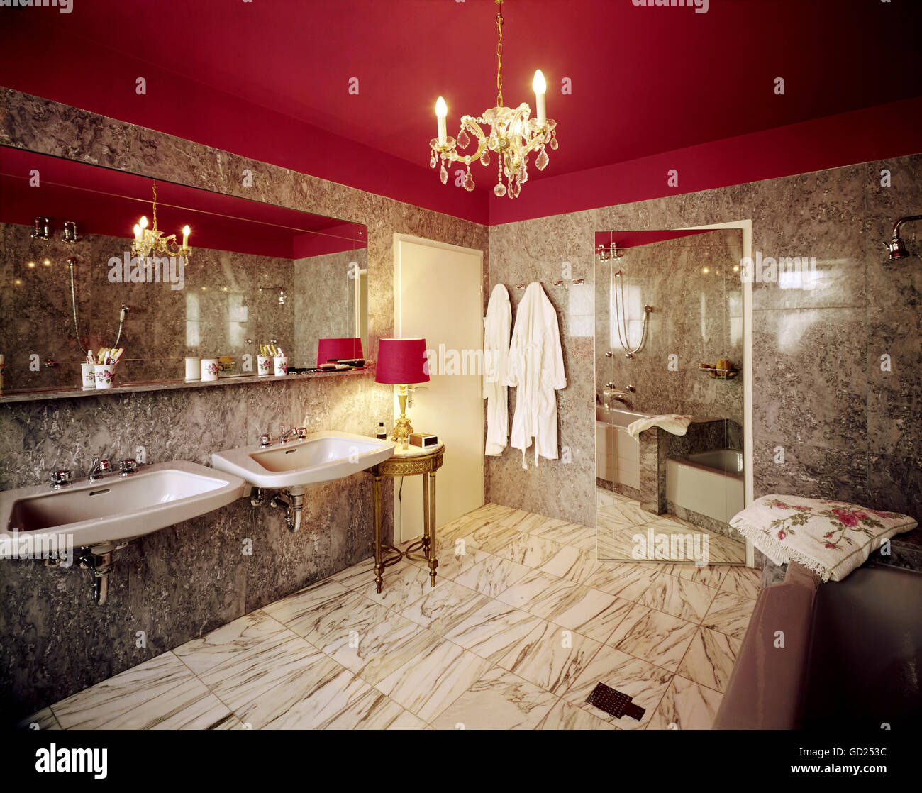 Arredamento, bagno, 1966, diritti-aggiuntivi-non-disponibili Foto Stock