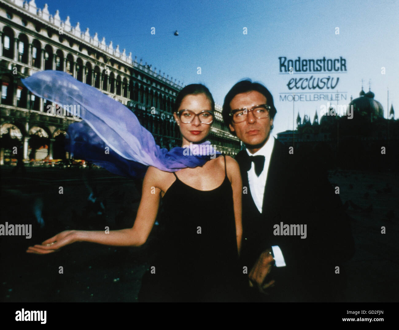 Pubblicità, occhiali, occhiali Rodenstock modell, pubblicità cinematografica, Germania, anni '90, diritti aggiuntivi-clearences-non disponibile Foto Stock