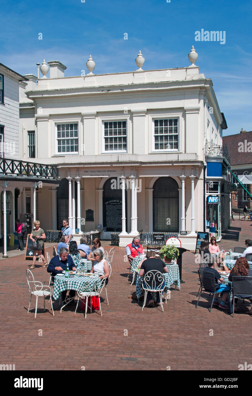 Molla Chalybeate Edificio, Pantiles, Royal Tunbridge Wells, Kent, Foto Stock