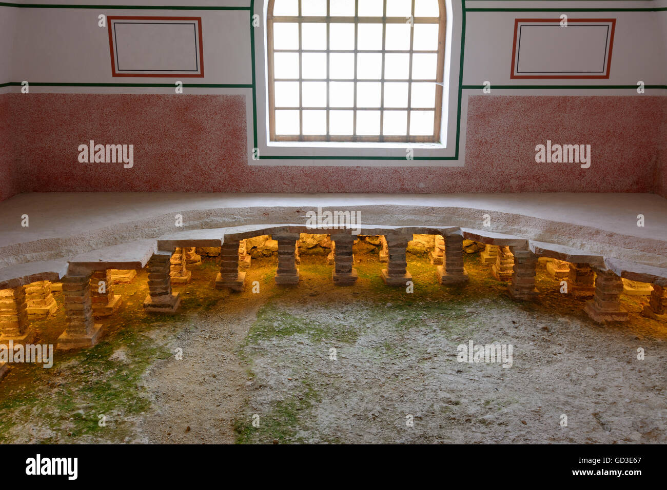 Petronell-Carnuntum: Parco Archeologico Carnuntum : la ricostruzione di impianti di riscaldamento a pavimento hypocaust nei bagni romani, Austria, Foto Stock