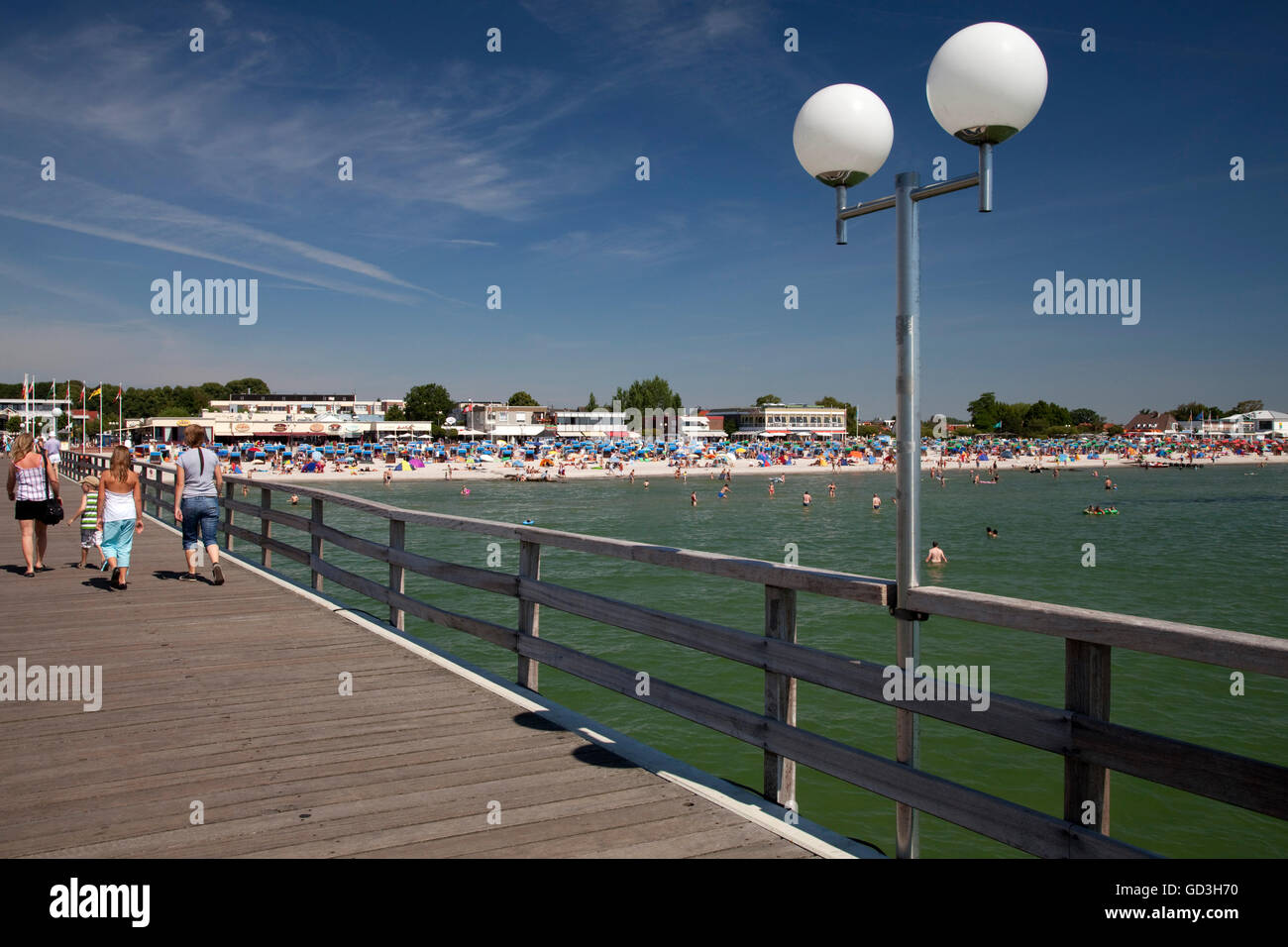 Pier, Mar Baltico località di Groemitz, Luebeck Bay, Mar Baltico, Schleswig-Holstein Foto Stock