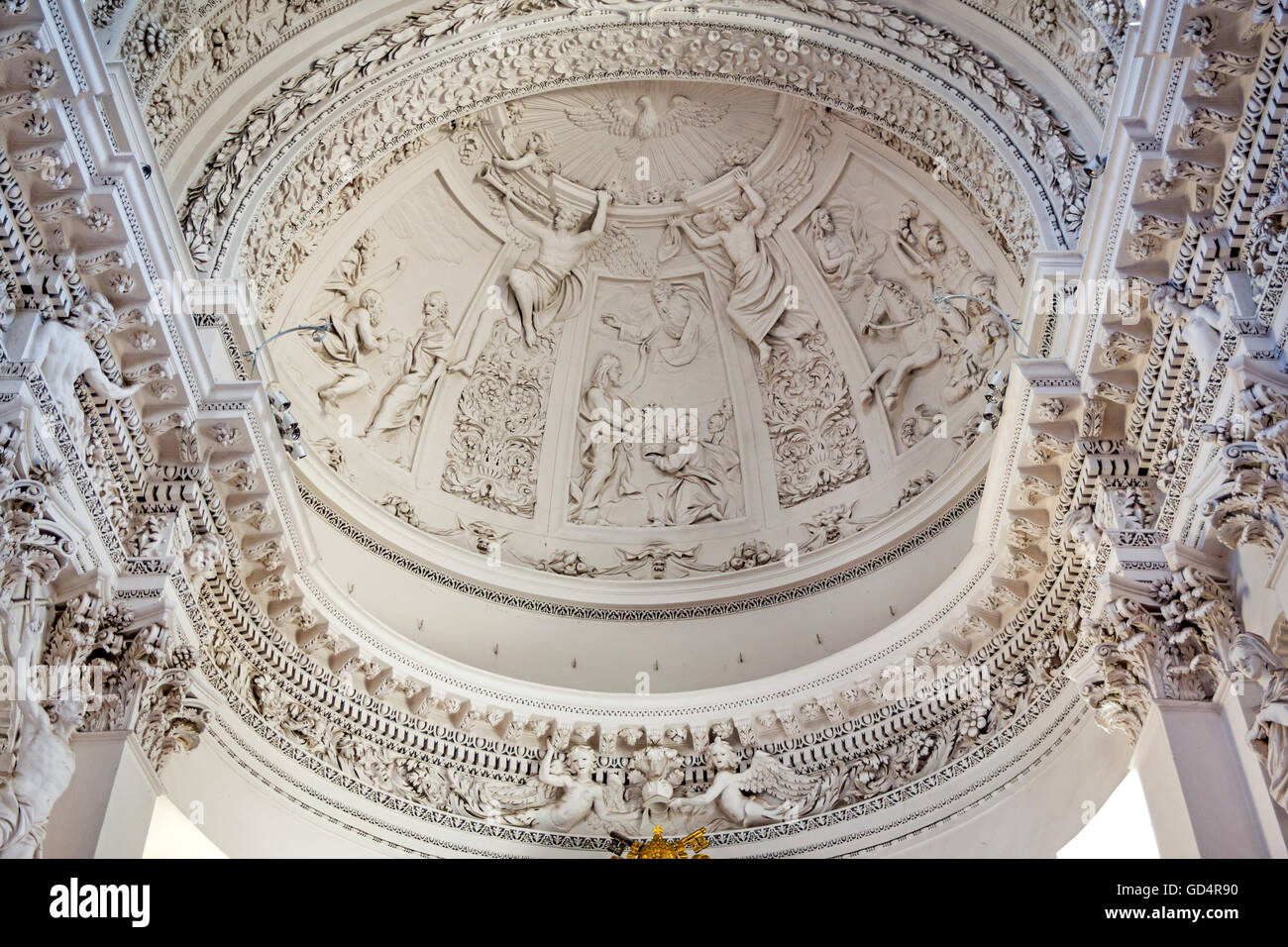 Belle arti, stucco, chiesa di San Pietro e San Paolo, costruita: 1668 - 1676, Vilnius, Lituania, artista del diritto d'autore non deve essere cancellata Foto Stock