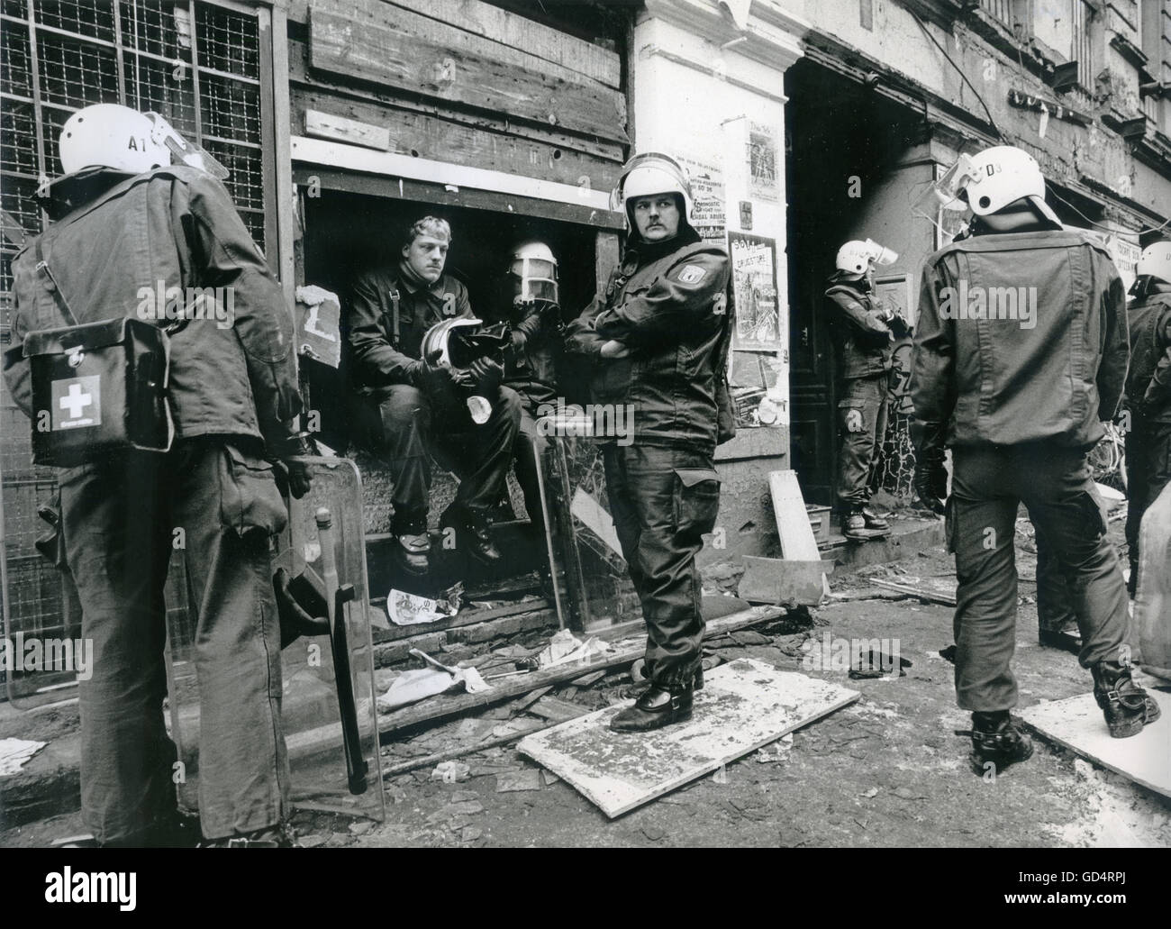Geografia / viaggio, Germania, politica, sfratto di case occupate nella Mainzer Strasse, Berlino, 14.11.1990, diritti aggiuntivi-clearences-non disponibile Foto Stock