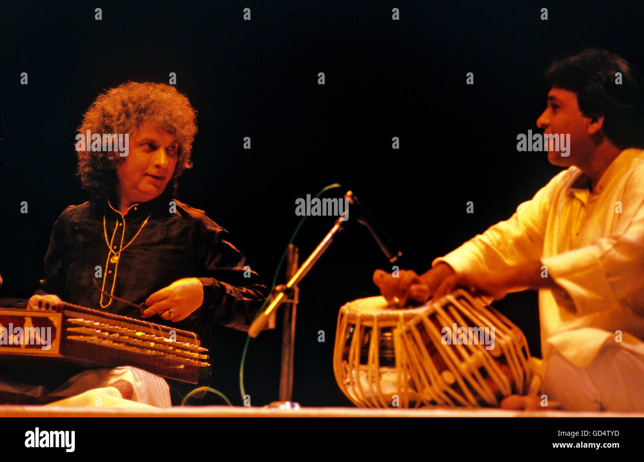 Shiv Kumar Sharma , Santoor maestro Foto Stock