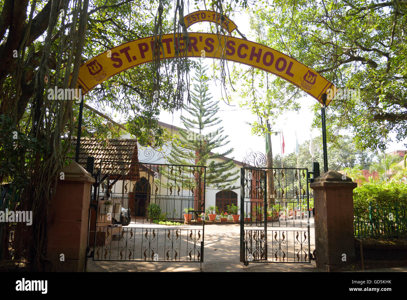 Cartello della Scuola di San Pietro , Panchgani , Satara , Maharashtra , India , Asia . Asiatico, indiano Foto Stock
