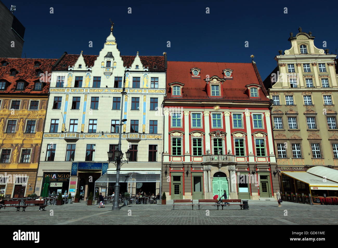 La Rynek vaganti Square nella città vecchia di Wroclaw in Polonia in Est Europa. Foto Stock