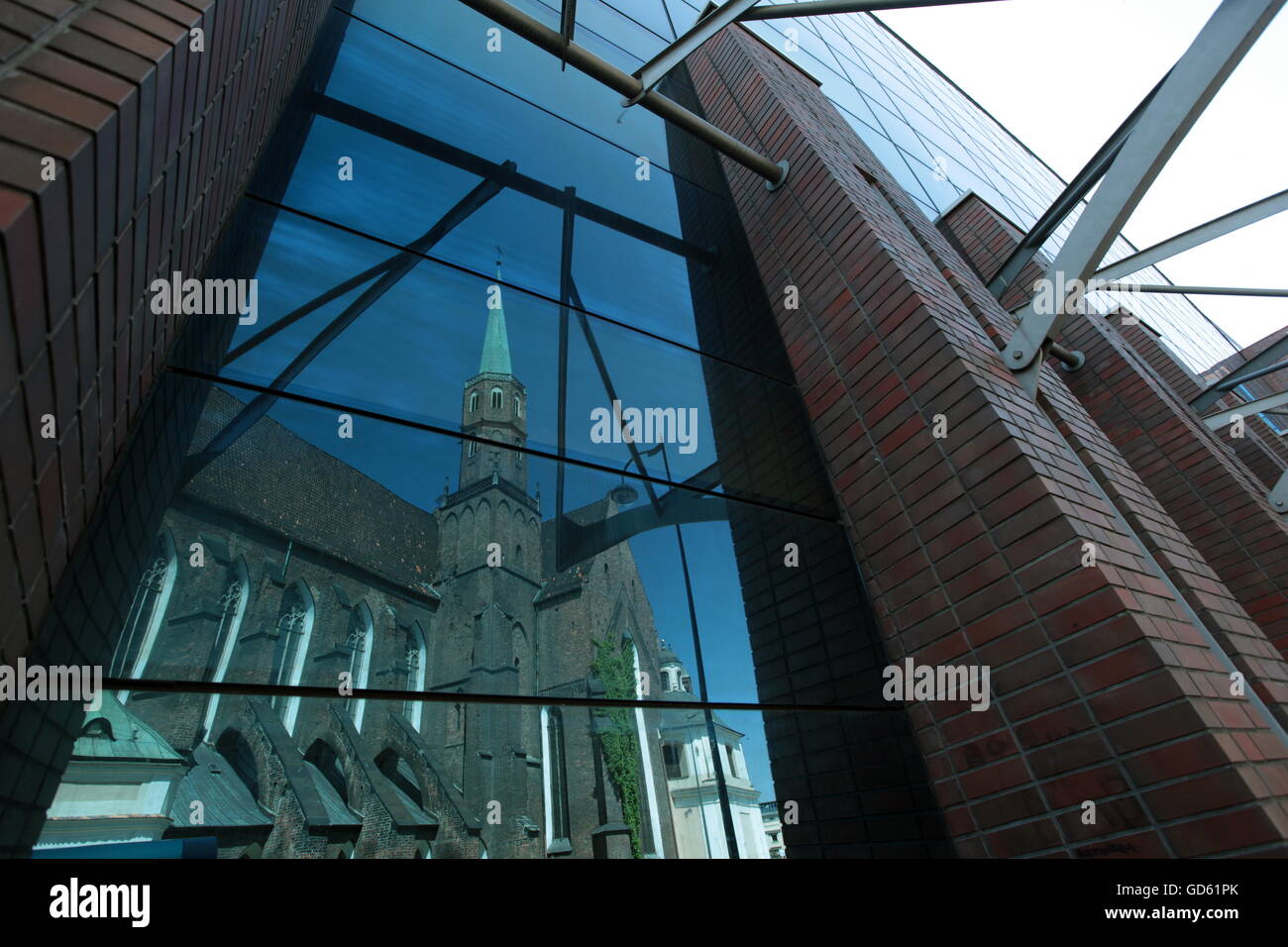 La Rynek vaganti Square nella città vecchia di Wroclaw in Polonia in Est Europa. Foto Stock