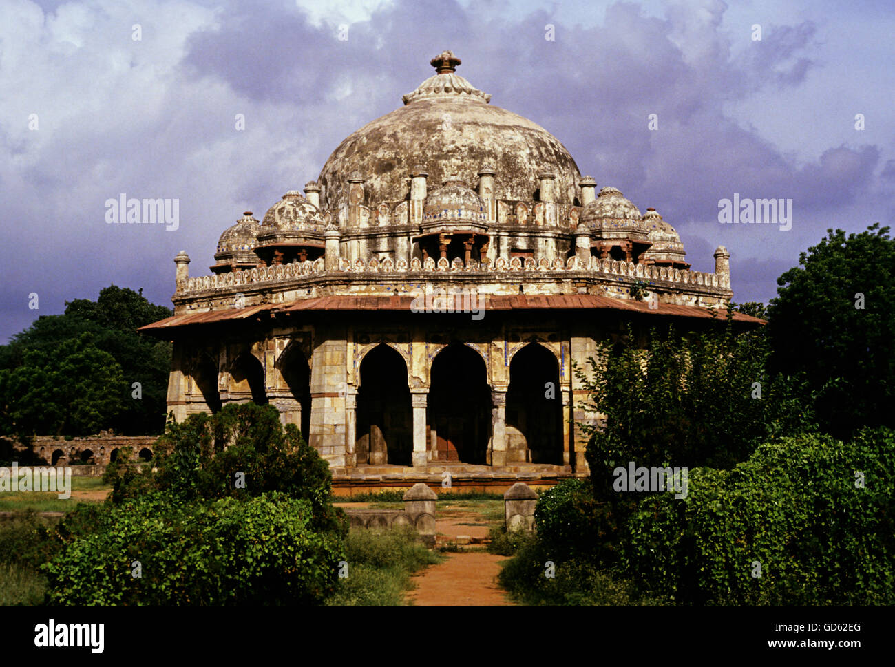 Tomba di Isa Khan Foto Stock