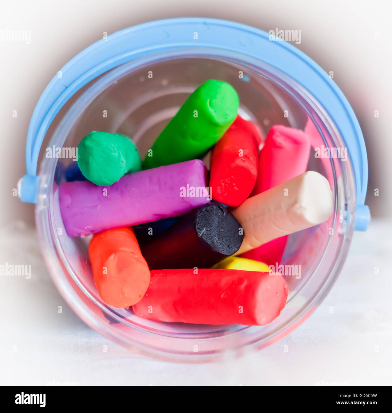 Barre di colore per stampo per far sì che i bambini crea gli oggetti colorati Foto Stock