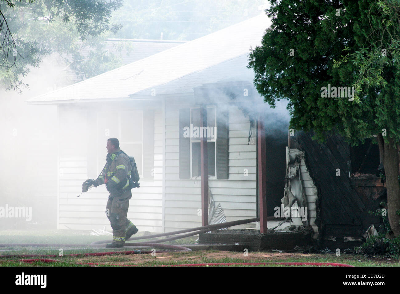 Charlotte dei Vigili del Fuoco di rispondere al fuoco Foto Stock