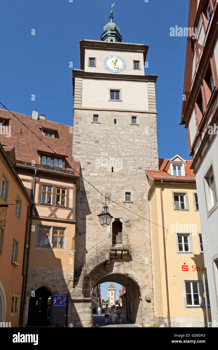Weisser Turm, Georgengasse, città vecchia, Rothenburg ob der Tauber, Franconia centrale, Baviera, Germania Foto Stock