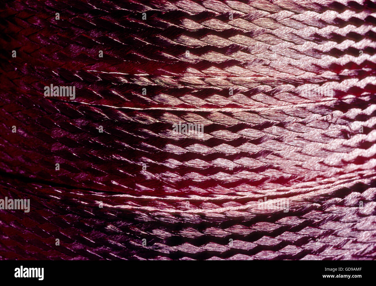 Close-up di grandi imprese industriali di bobine di filo di rame - cavo Foto Stock