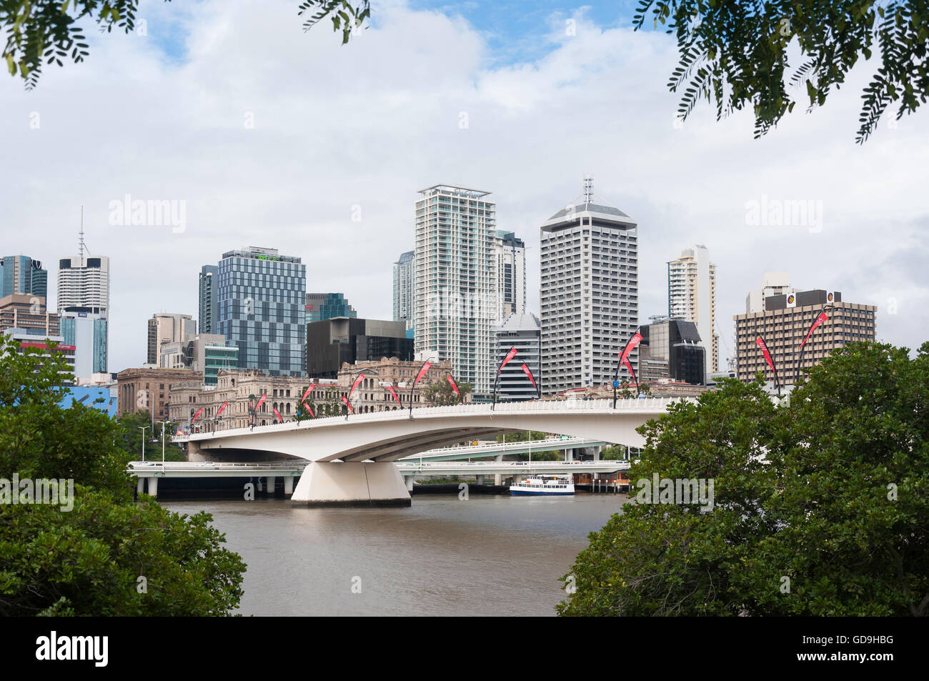 Il distretto centrale degli affari attraverso il Ponte Victoria, la città di Brisbane, Brisbane, Queensland, Australia Foto Stock