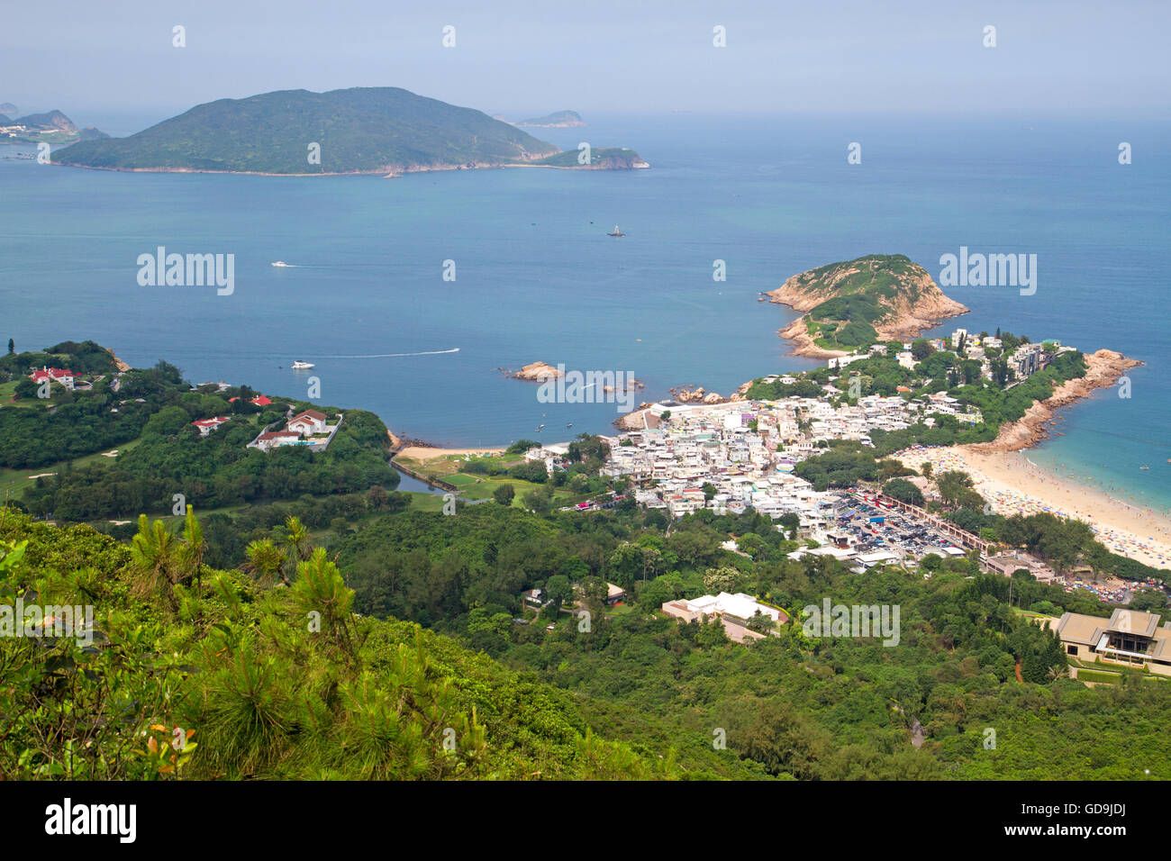 Shek o sull isola di Hong Kong, visto dal Dargon Back del sentiero escursionistico Foto Stock