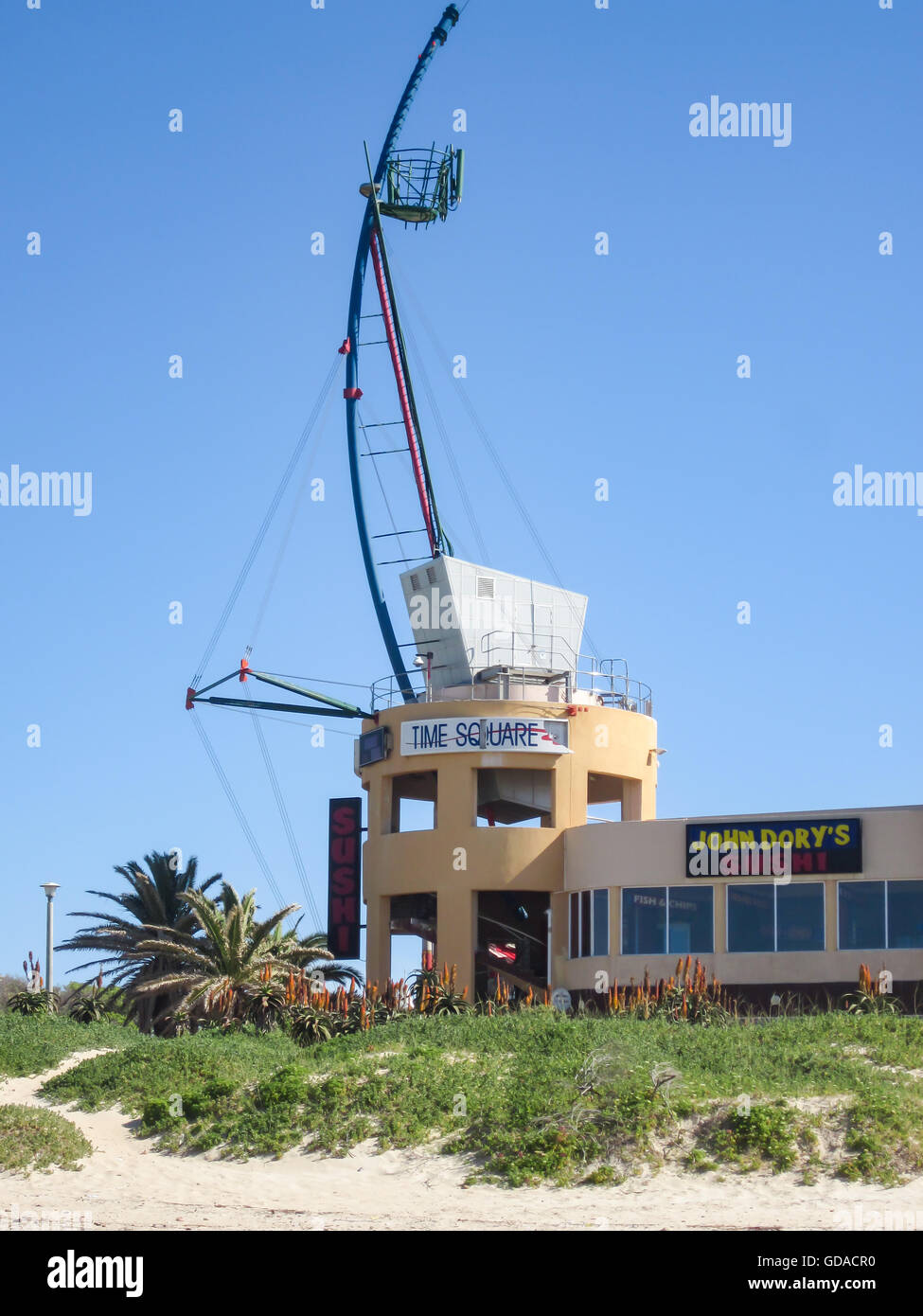 Sud Africa, East Cape, Jeffreys Bay, edificio industriale accanto al ristorante di sushi, edificio, Lane Restaurant - Tampa Bay (Jeffreys Bay) Foto Stock