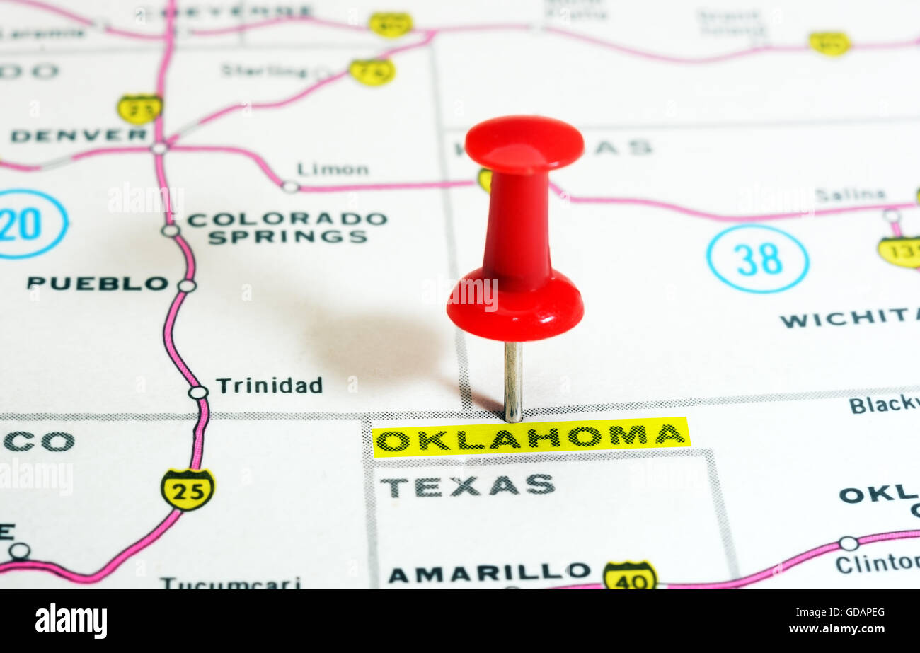 Close up di Oklahoma stato USA mappa con perno rosso - Concetto di viaggio Foto Stock