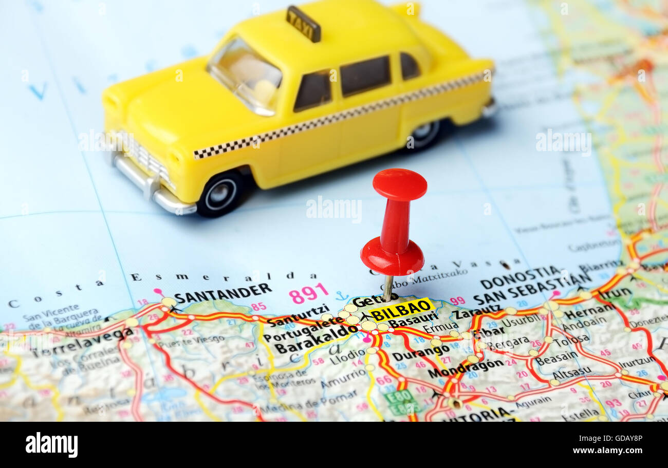 Close up di Bilbao ,Spagna mappa taxi e perno rosso - Concetto di viaggio Foto Stock