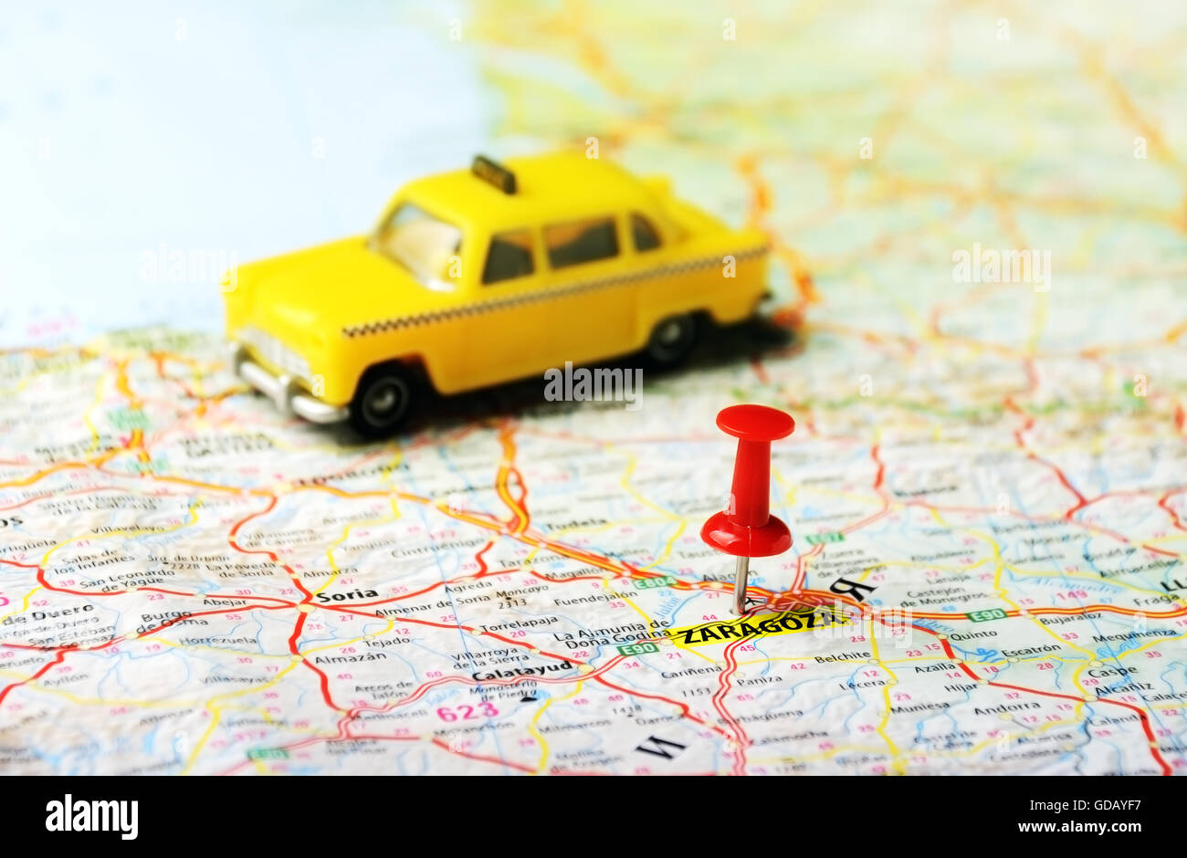 Close up di Saragozza , Spagna mappa taxi e perno rosso - Concetto di viaggio Foto Stock