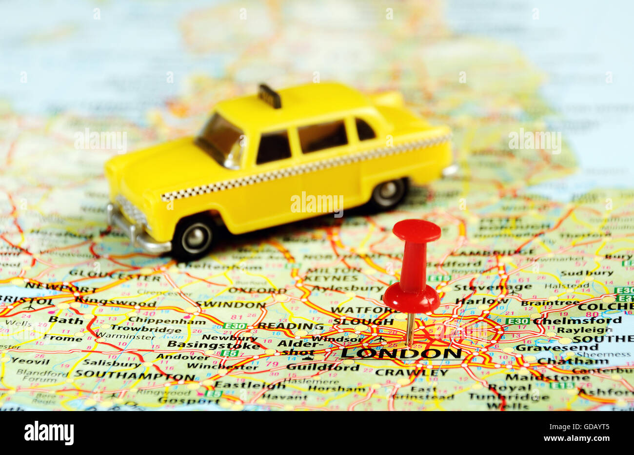 Close up London , Regno Unito mappa ,taxi auto e pin - Concetto di viaggio Foto Stock