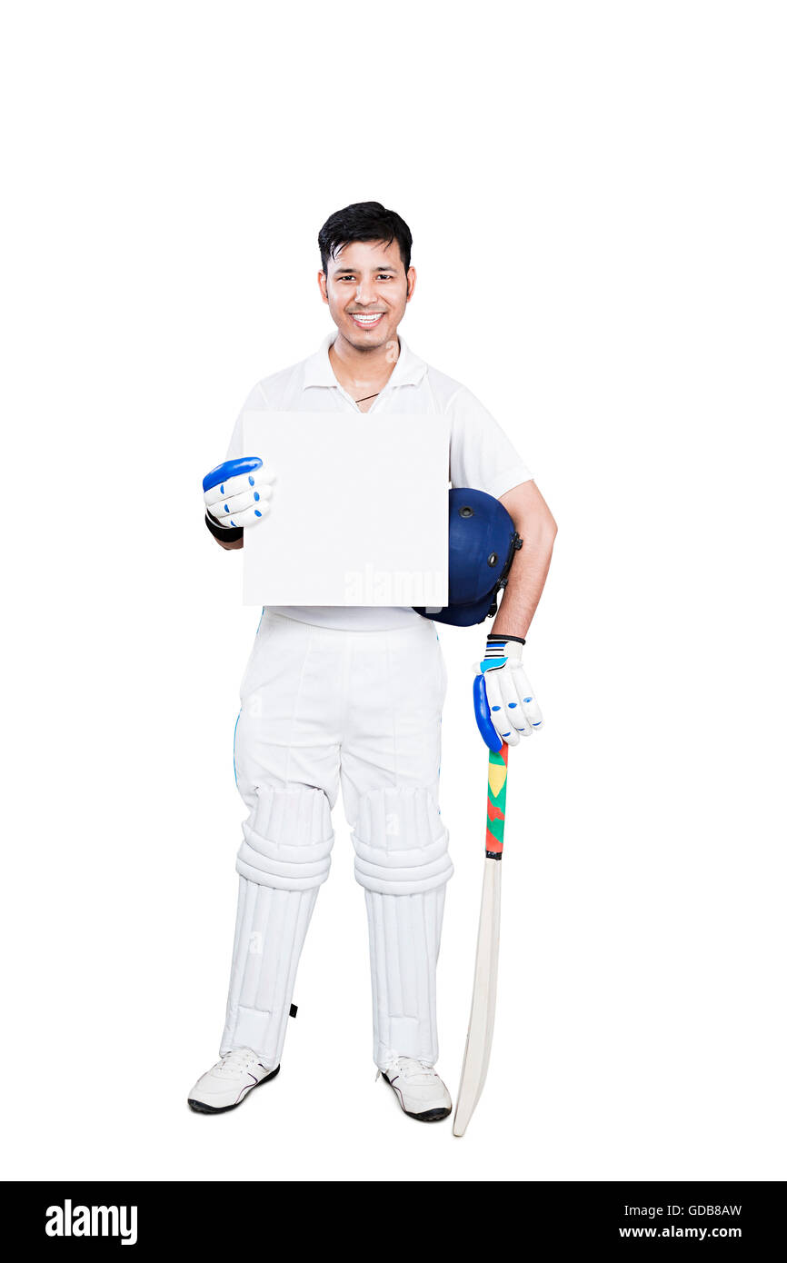 1 indian cricket sport giovane cricketer mostra messaggio bordo sorridente Foto Stock