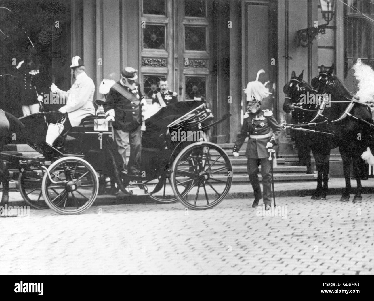 Franz Joseph i, 18.8.1830 - 21.11.1916, imperatore d'Austria 2.12.1848 - 21.11.1916, accoglie il re Alberto i di Sassonia, Vienna, circa 1900, Foto Stock